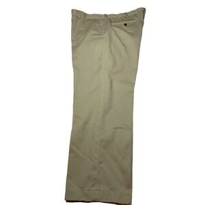 Brooks Brothers men’s khaki flat front pants size 38/31.